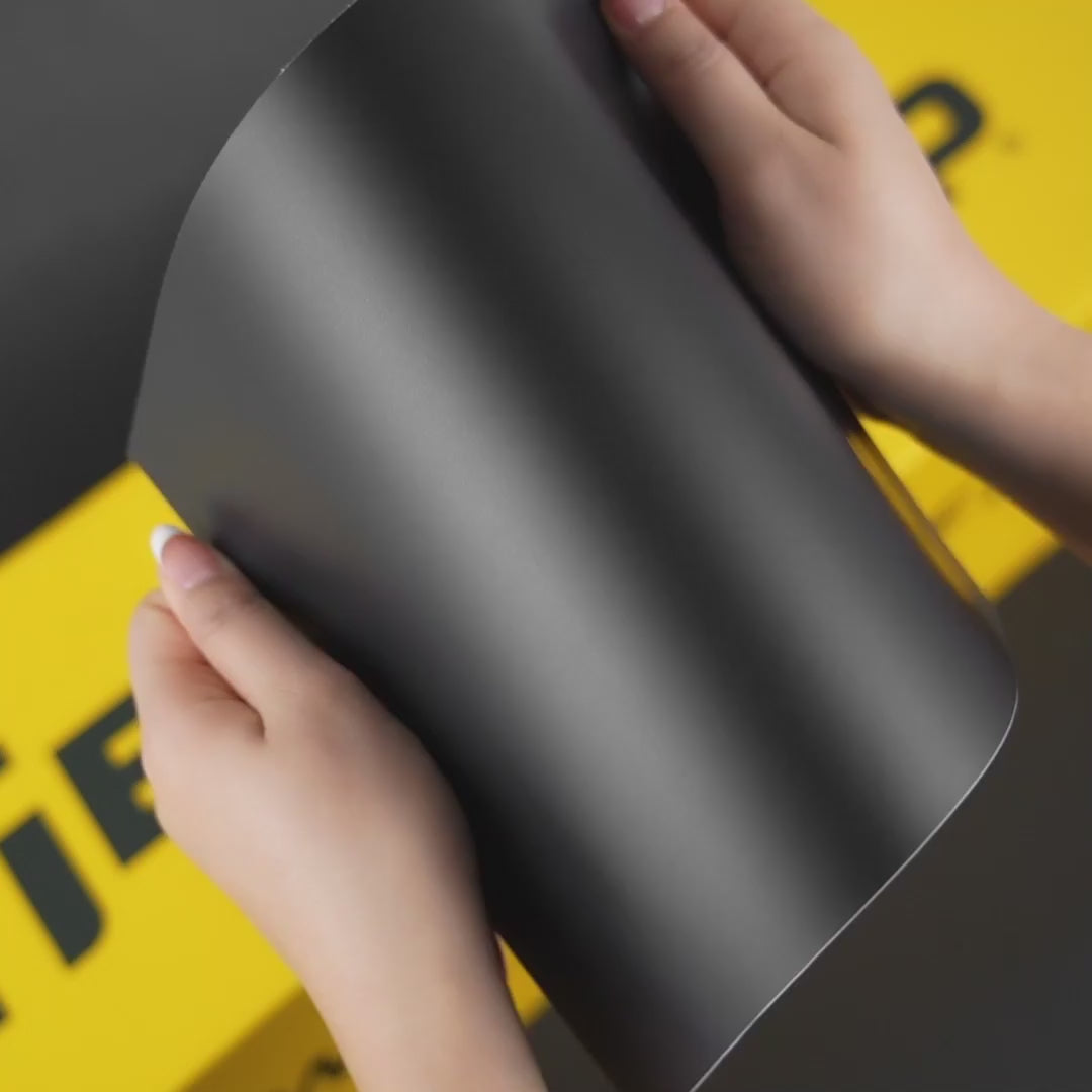 Carica il video: SCM01 Deep Black